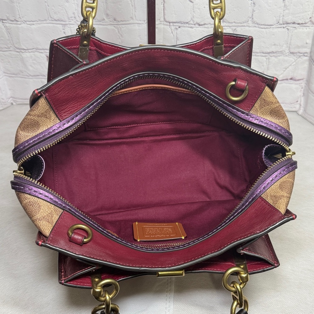 LOWST Coach Dreamer 27 “Endless Possibilities of NYC” Leather Crossbody Handbag - Picture 6 of 16